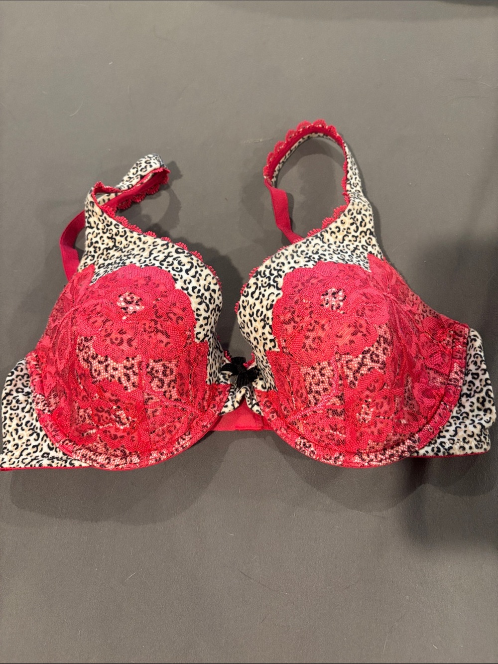 Victorias Secret Lined Perfect Coverage Bra Leopard and Pink Lace 34C